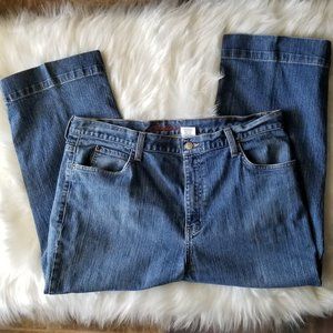 Eddie Bauer Womens Jeans 16R Blue Cropped Tapered Stretch